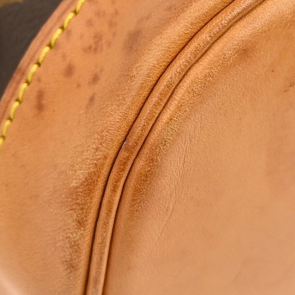 Louis Vuitton Vintage Montsouris Monogram Canvas MM - Picture 6 of 16